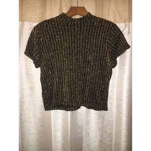 Turtle neck crop top